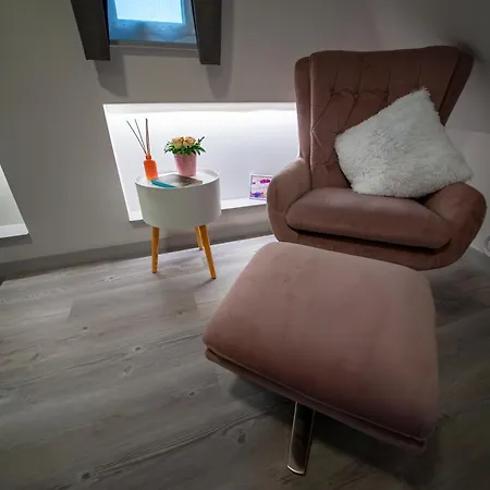 Cseresznyefa Apartman *