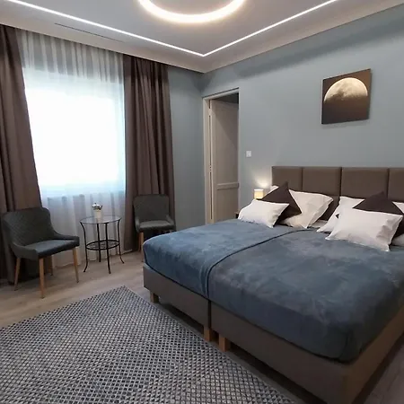 Cseresznyefa * Dorog