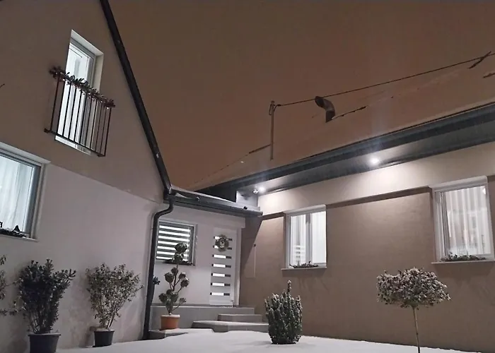 Cseresznyefa Vendeghaz * Dorog